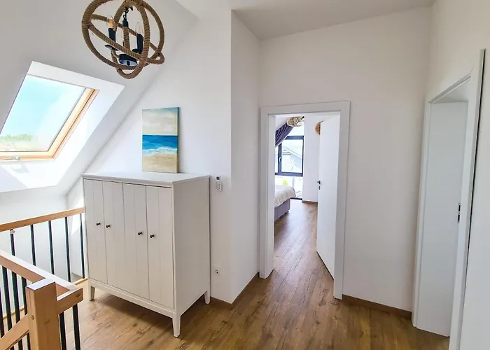 Hyggebaltic Vila New Translation